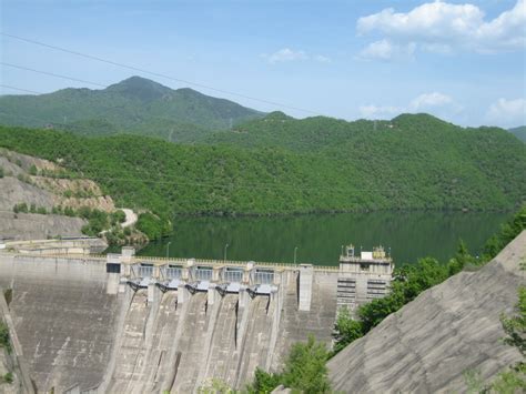 Hydroelectric power plant / Platanovrysi Dam, Nestos