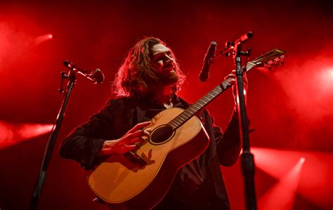 Hozier announces 2023 UK and Ireland tour