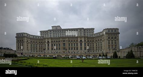 Bucharest palace of parliament interior hi-res stock photography and images - Alamy