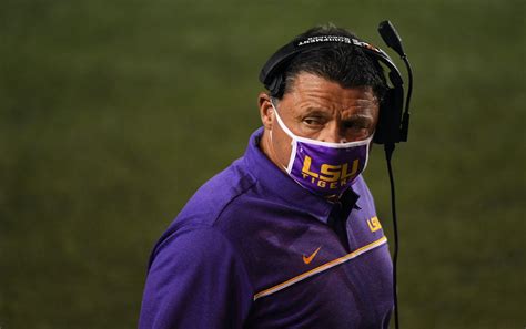 LSU announces parting with offensive assistant coach