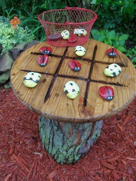 22 Easy DIY Outdoor Projects to Make Your Backyard Awesome | decorsavage | Diy garden projects