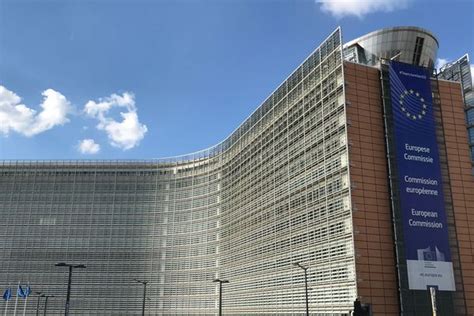 Visite du Parlement à Bruxelles, distinction entre Commission et Conseil Mieux comprendre les ...