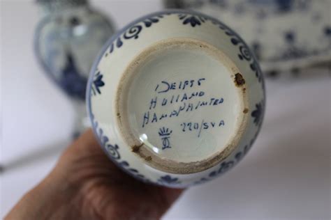 Identifying Delft Pottery Marks