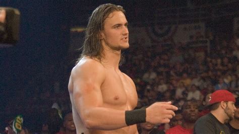 Drew McIntyre makes his in-ring debut on SmackDown: Oct. 12, 2007 - YouTube