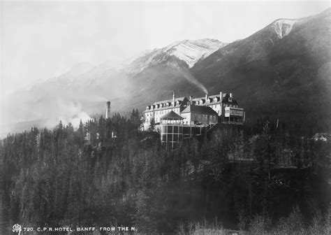 The Fascinating History of the Banff Springs Hotel – Park Pilgrim