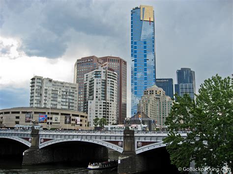 Melbourne Skyline - Go Backpacking