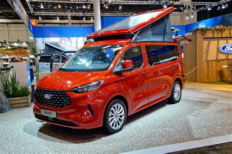 Ford Nugget Camper Van – more comfort, better tech, plug-in power | Parkers