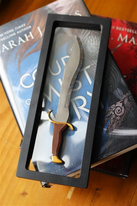 ACOTAR Truth Teller Miniature sword PREORDER - Geek and Artsy