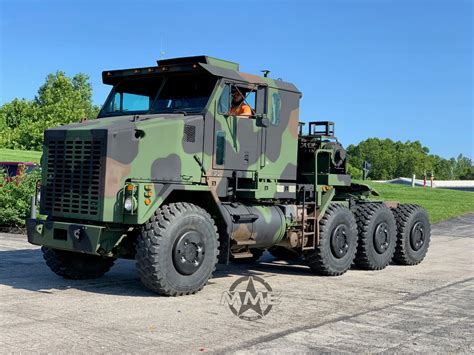 Oshkosh M1070 8x8 HET Military Heavy Haul Tractor Truck - Midwest Military Equipment