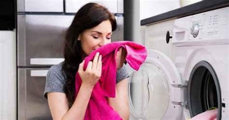 Best Smelling Laundry Detergent UK: Ultimate Buyers Guide