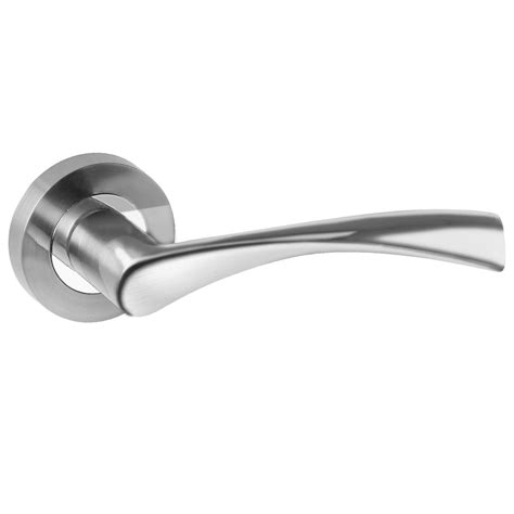 Astrid Chrome Internal Door Handles on Rose Polished and Satin Chrome ...