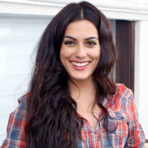 Amrit Maghera Birthday, Real Name, Age, Weight, Height, Family, Facts ...