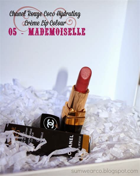 Dissecting Beauty with SumWear Co.: Chanel Rouge Coco Hydrating Crème Lip Color 05 Mademoiselle