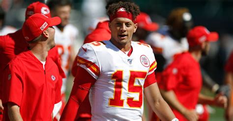 Idiots Steal Patrick Mahomes Cutout, Then Crash Their Getaway Car - FanBuzz