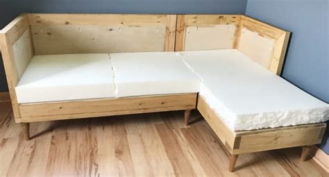 Diy Spfa - 20 Comfy Diy Sofa Couch Plans Crafts Diy - Diy sofa bed ...