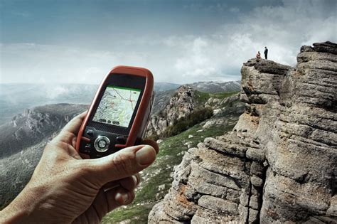 Best Handheld GPS For Hiking