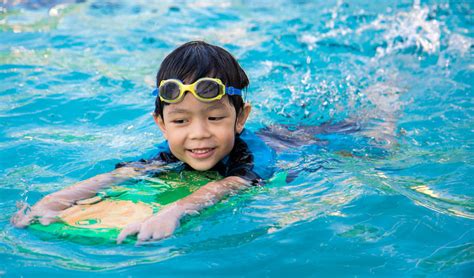 Pool Fun for Swim a Lap Day | Hawaii Home