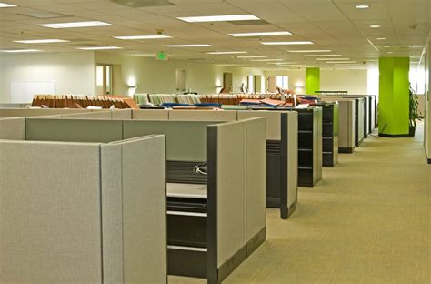 How to Get Rid of Office Cubicles Before Moving | Moving Blog