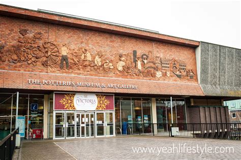 Visit to the Potteries Museum & Art Gallery in Hanley