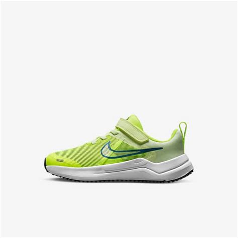 Little Kids Yellow Shoes. Nike.com