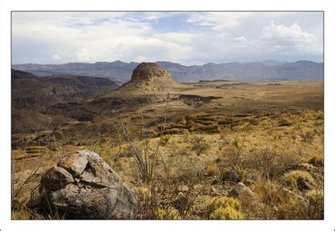 Chihuahuan Desert, Mexico-United States Border The Chihuahuan Desert is ...