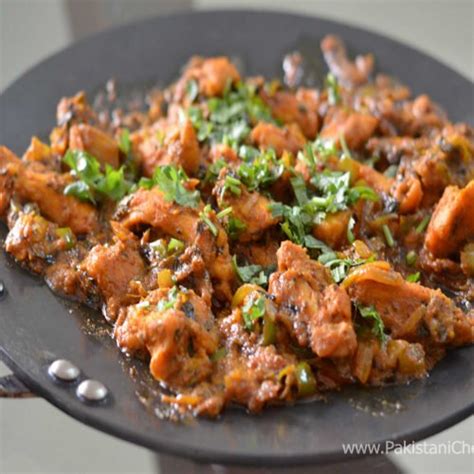 Tawa Chicken Recipe By Chef Gulzar Hussain - Pakistani Chef Recipes