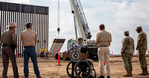 Details of Texas Gov. Greg Abbott’s border wall plans shrouded in ...