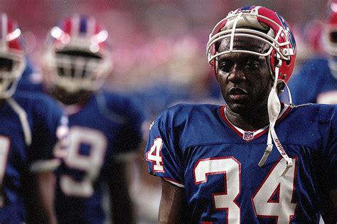 9 Greatest Buffalo Bills Players Ever [Gallery]