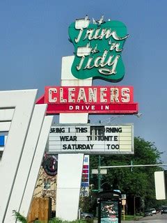 Trim n' Tidy Cleaners Sign I | Trim n' Tidy Cleaners 5939 W … | Flickr