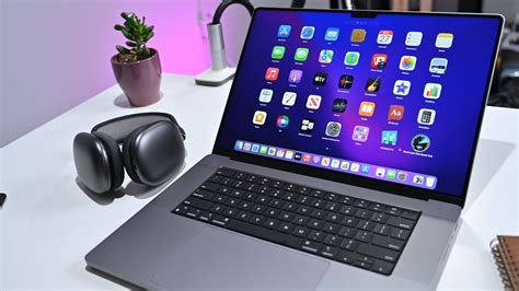 How to use macOS startup keyboard commands