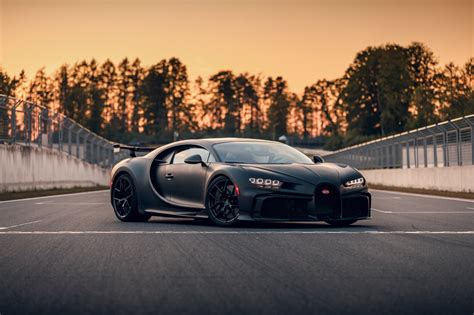 Black Bugatti Chiron Pur Sport 4k - Free 4k Wallpapers - 40.000+ Free ...