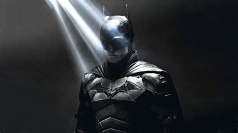 THE BATMAN Gets a New Image of Robert Pattinson in Costume and Promo Poster Art — GeekTyrant