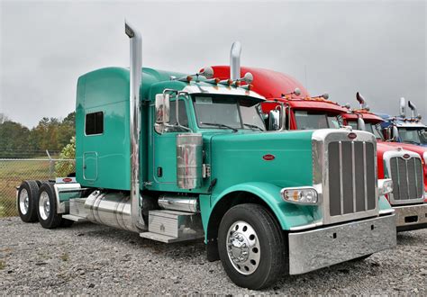 Peterbilt 389 - Fitzgerald Glider Kits