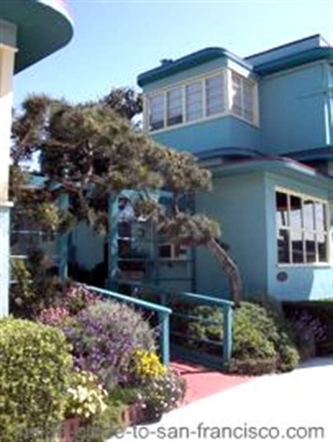 Ocean Park Motel. Cool SF Motel Near the Beach.