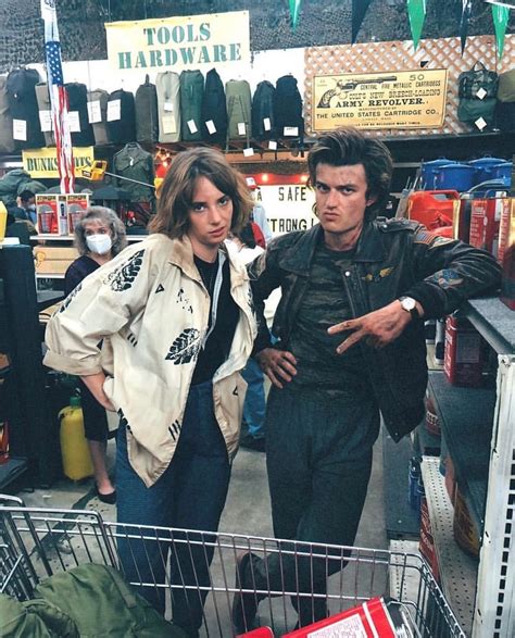 best of maya hawke🎂 on Twitter: "maya hawke and joe keery on the set of #StrangerThings4 https ...