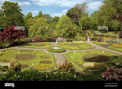 Quarry park shrewsbury hi-res stock photography and images - Alamy