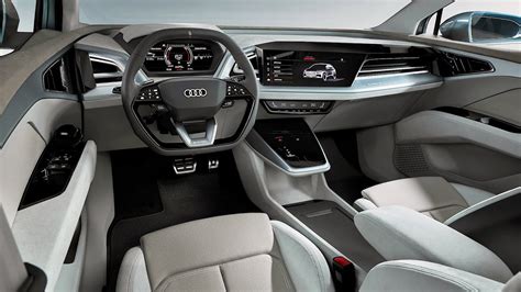 New Audi Q4 Sportback e-tron concept - INTERIOR - YouTube