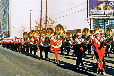 Texas Longhorn Band Cotton Bowl Parade | The band makes its … | Flickr