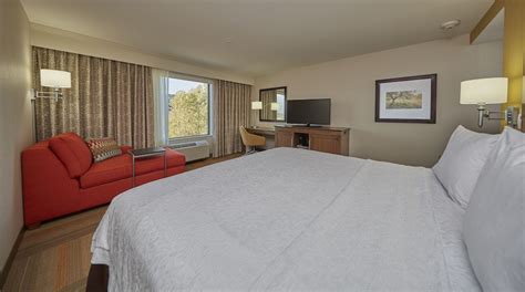 Hampton Inn & Suites Hood River Hood River, Oregon, US - Reservations.com