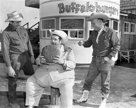 Radio DJ Texas Tiny eats buffalo burger, Buffalo Ranch, Ne… | Flickr