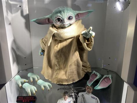 Hot Toys Baby Yoda Prototype : hottoys