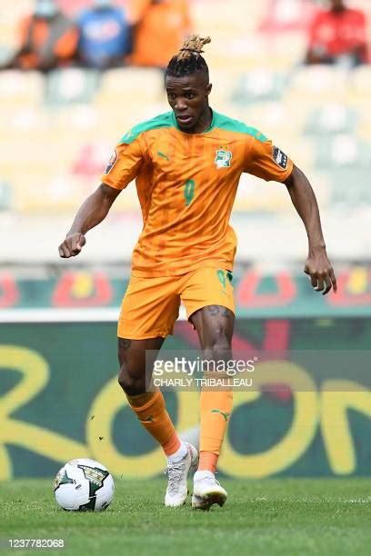 1,624 Wilfried Zaha Ivory Coast Stock Photos, High-Res Pictures, and ...