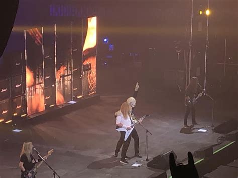 I just saw Megadeth live last night at Minneapolis! : r/Megadeth