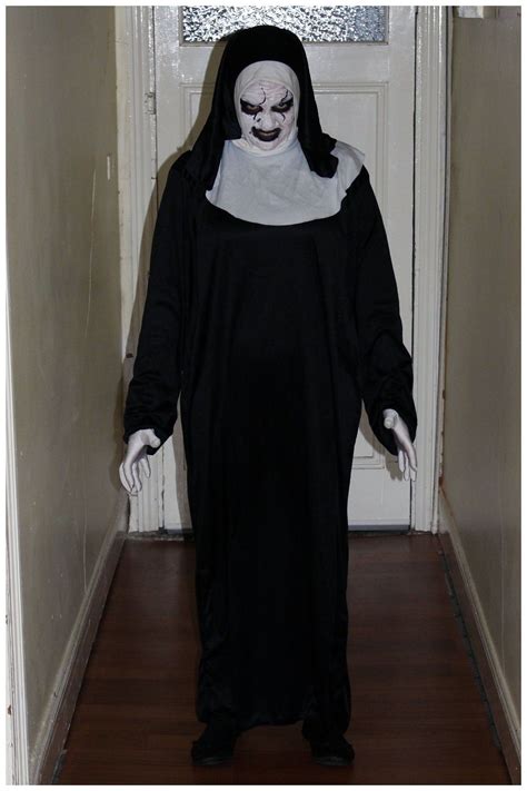 The Conjuring 2 Valak Demon Nun Costume. Get more #costume and #Halloween inspiration on this ...
