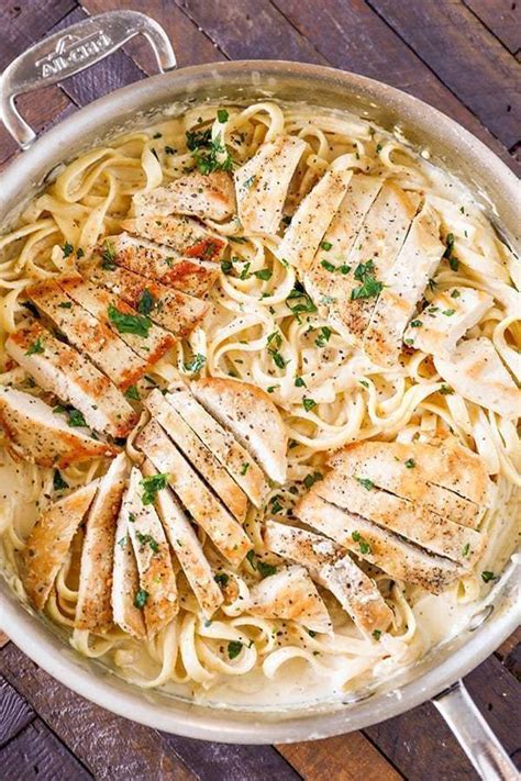 Fettuccine Chicken Alfredo | Fettuccine alfredo recipes, Chicken alfredo fettuccine recipe ...