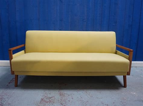 Mid Century Modern Sofa / Bed in Yellow, 1960's | #95644
