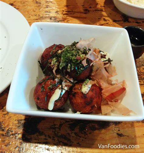 Takoyaki | Deep fried octopus balls with tonkatsu sauce & mu… | Flickr