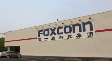 Foxconn to open Wisconsin factory, make coffee robots - Warrior Trading ...