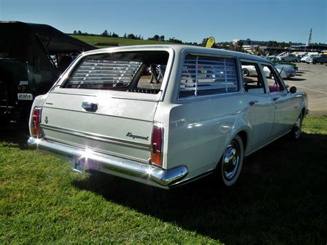 File:1970 Holden HG Kingswood station wagon (9603595698).jpg - Wikimedia Commons