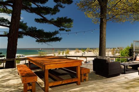 The Looking Glass Inn: A Beachfront Bed + Breakfast In Michigan